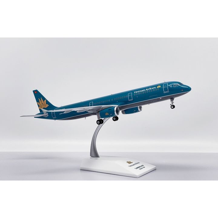 tw-11134207-81zti-mhj6swjcr30m0e