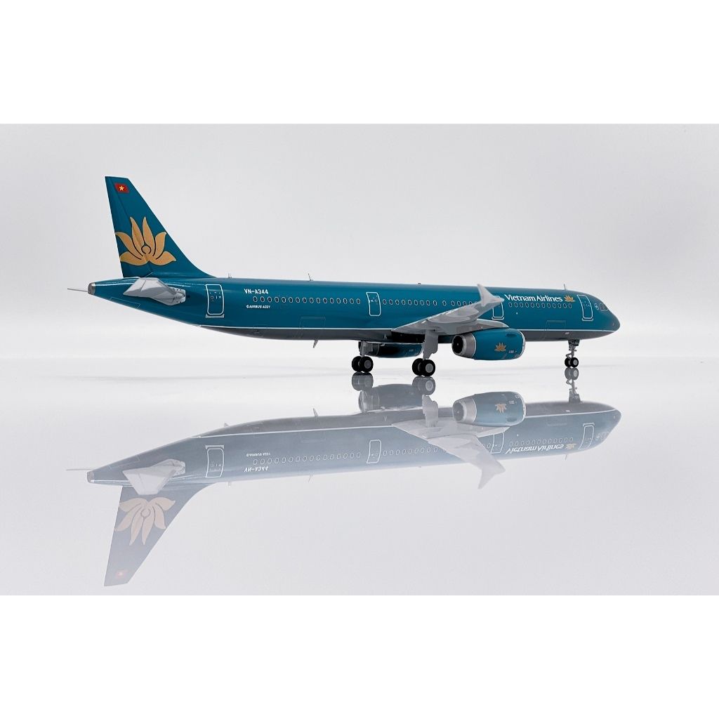 tw-11134207-81ztp-mhj6swkfkq2t65