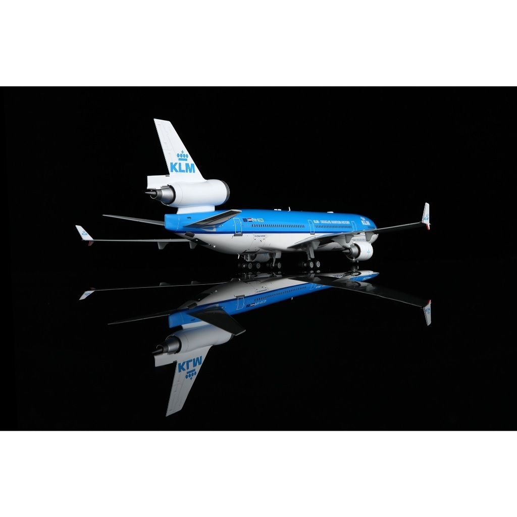 tw-11134207-81zti-miilo4f8l81w76