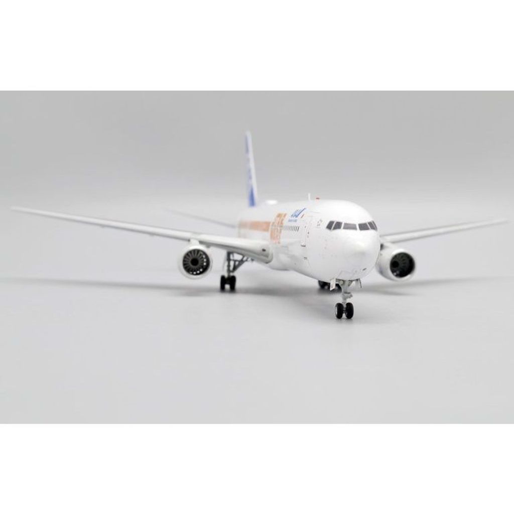 tw-11134207-820lg-mkkpjuvtr2tg0c