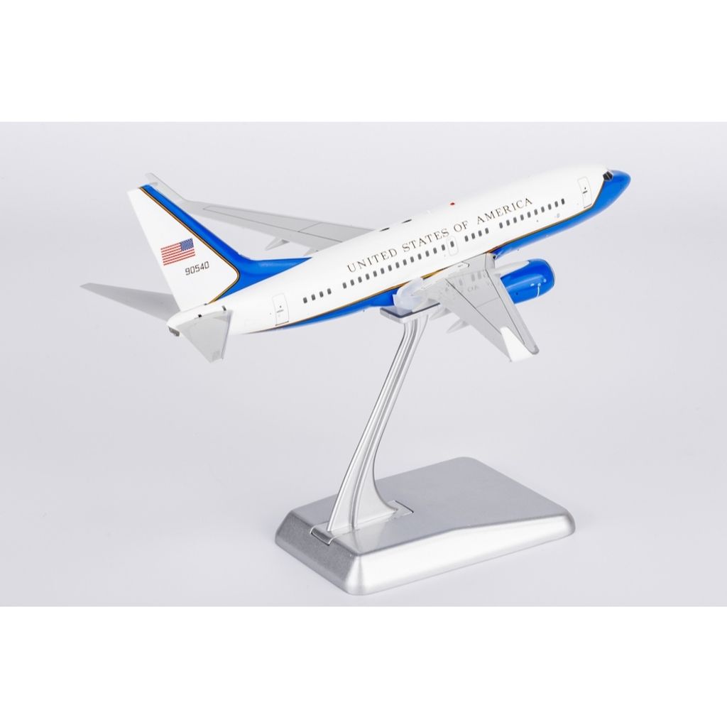 tw-11134207-81ztm-mjwfxeb8f5z9af