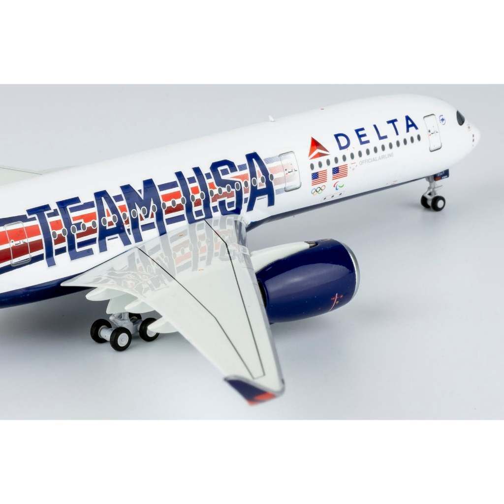 tw-11134207-820l4-mkktscn62g3k14