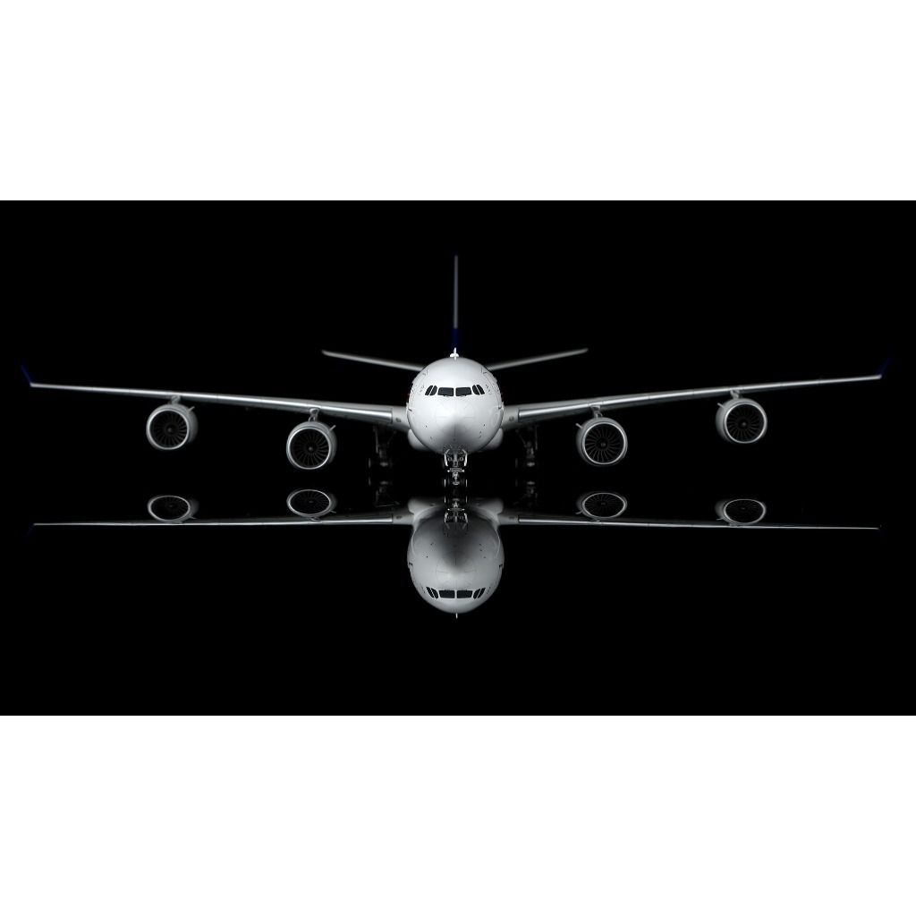 tw-11134207-81ztl-mjw9922ie4g680