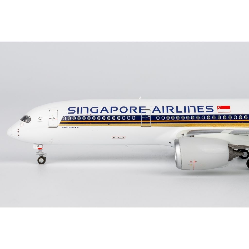 tw-11134207-820lh-mkktm4jj06iva7