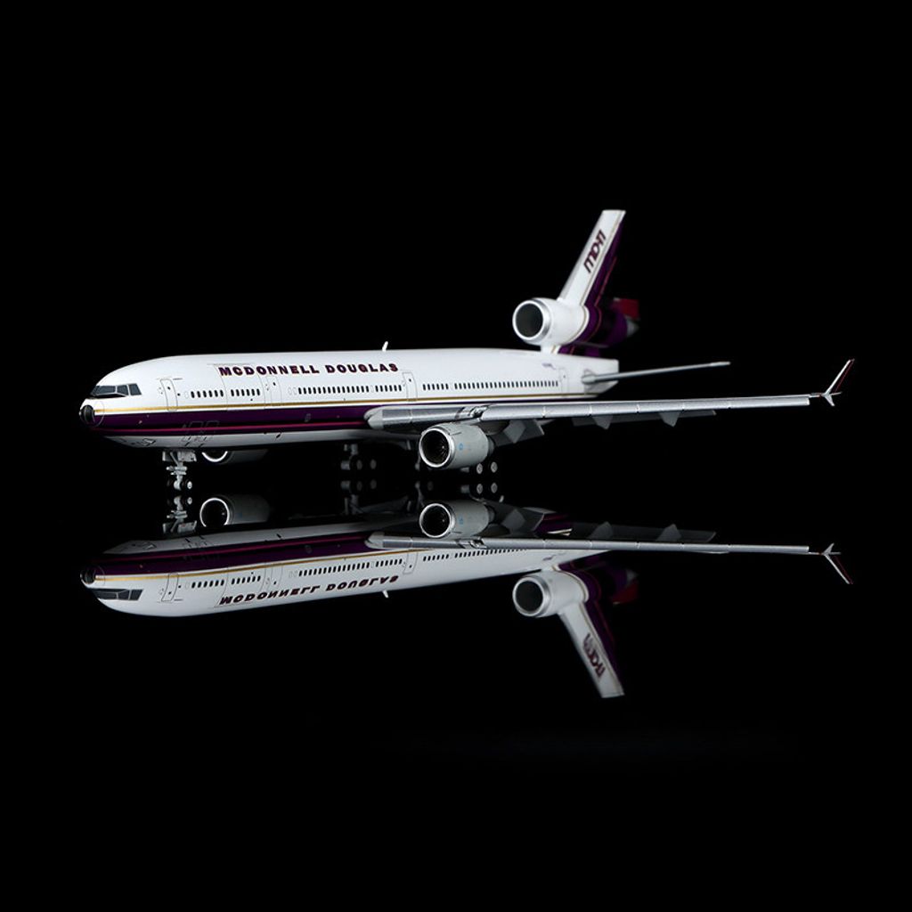 tw-11134207-820l7-mkks6ol3dm2sf0