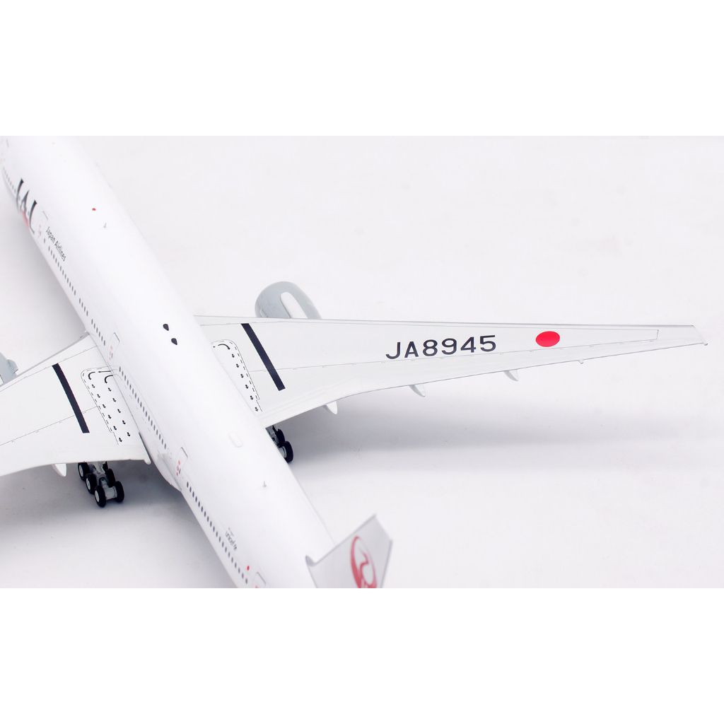 tw-11134207-81ztn-mjwwoir70agz0c