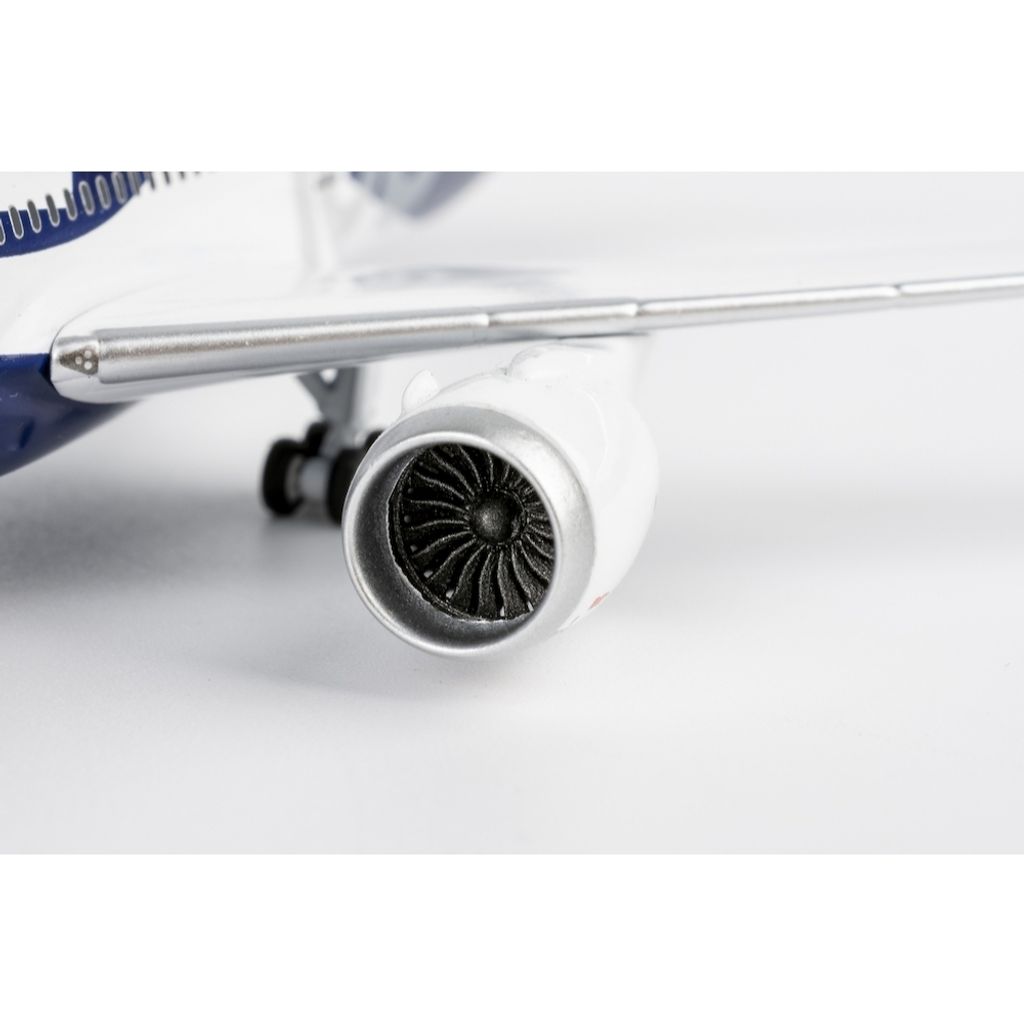 tw-11134207-81ztq-mjw8c3kselfr7e