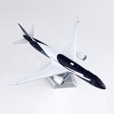 tw-11134207-81ztf-miq2c8ruy6me47