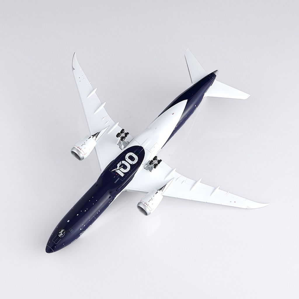 tw-11134207-81zth-miq2c8rs7uv733