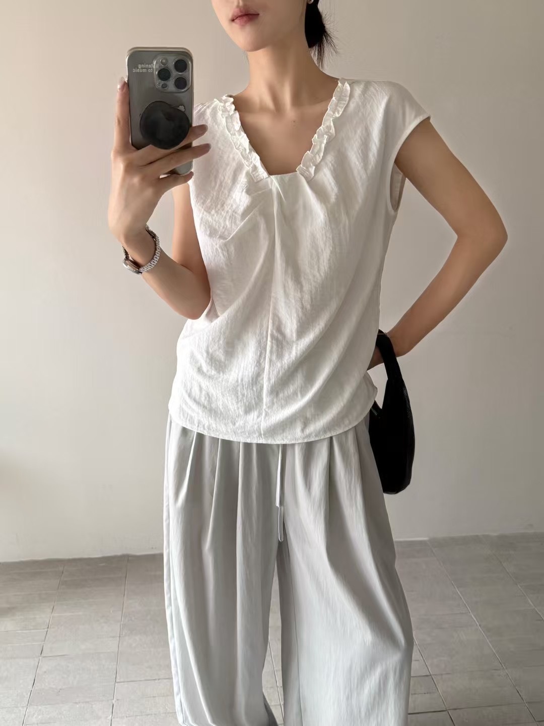 image_DB87FD52-0EAC-43A3-B795-E7230593890F_1764397770