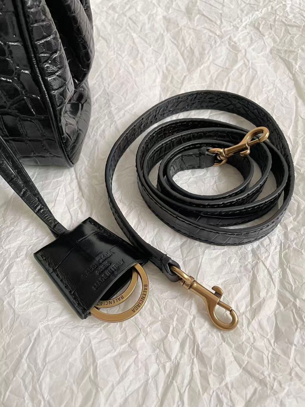 BALENCIAGA RODEO 鱷魚壓紋小牛皮手提包 黑色金扣9