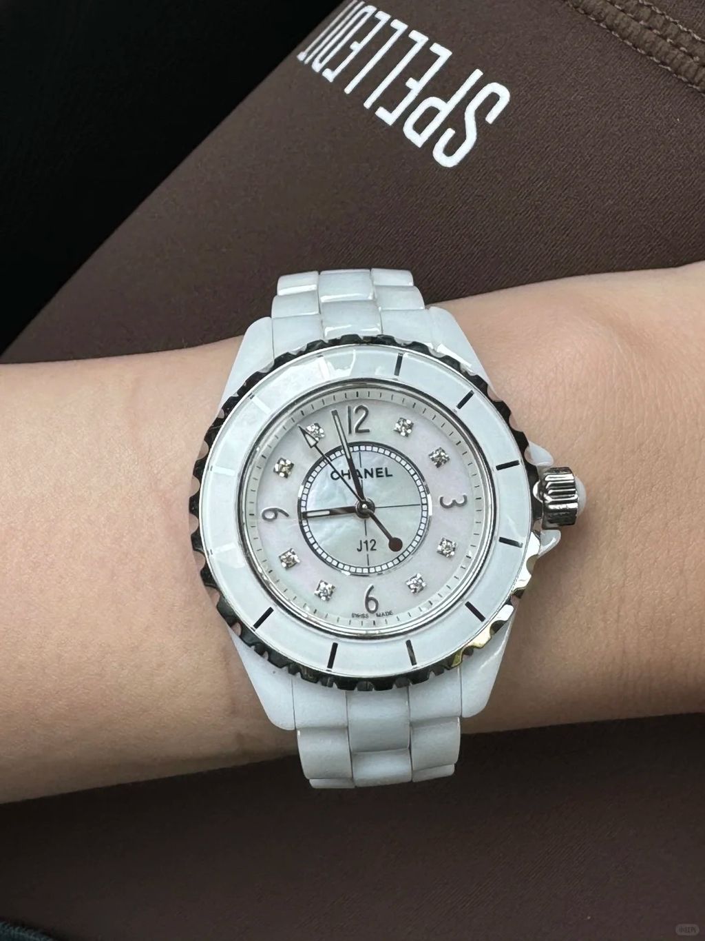 CHANEL J12 珍珠貝母 白陶瓷腕錶 鑲鑽時標1