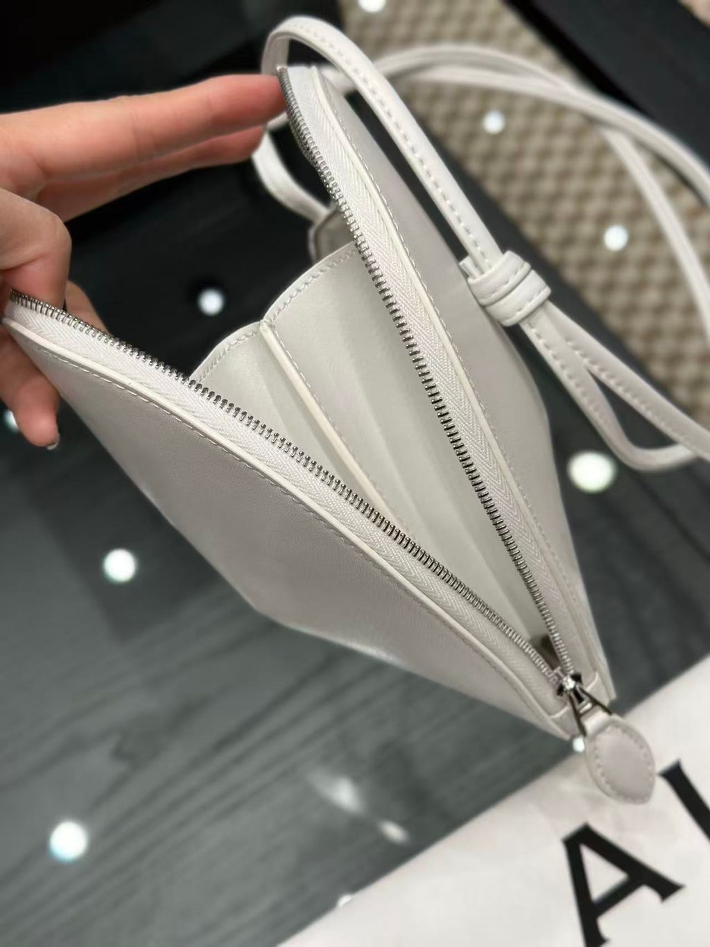 image_7B77D40D-FF1F-418C-96A7-972F8DBFCE5D_1775185885