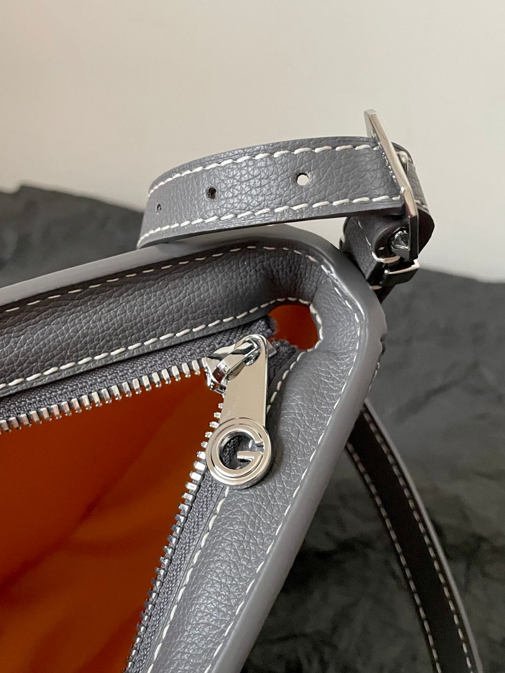 GOYARD HIRONDELLE 半月斜背包 三色7