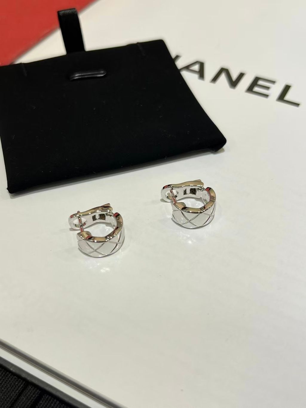 銀色 CHANEL COCO CRUSH 耳環4