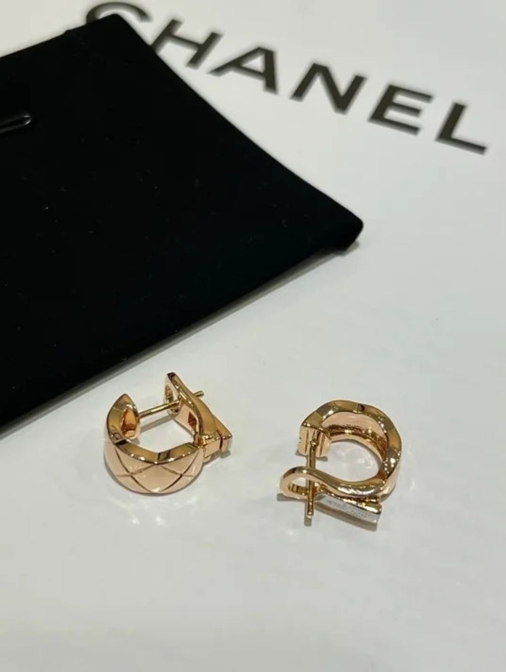 金色 CHANEL COCO CRUSH 耳環2