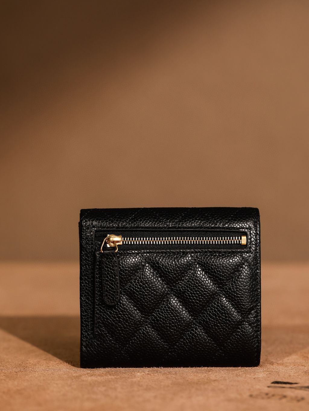 CHANEL ClASSICFlAP 魚子醬三折短夾 2947