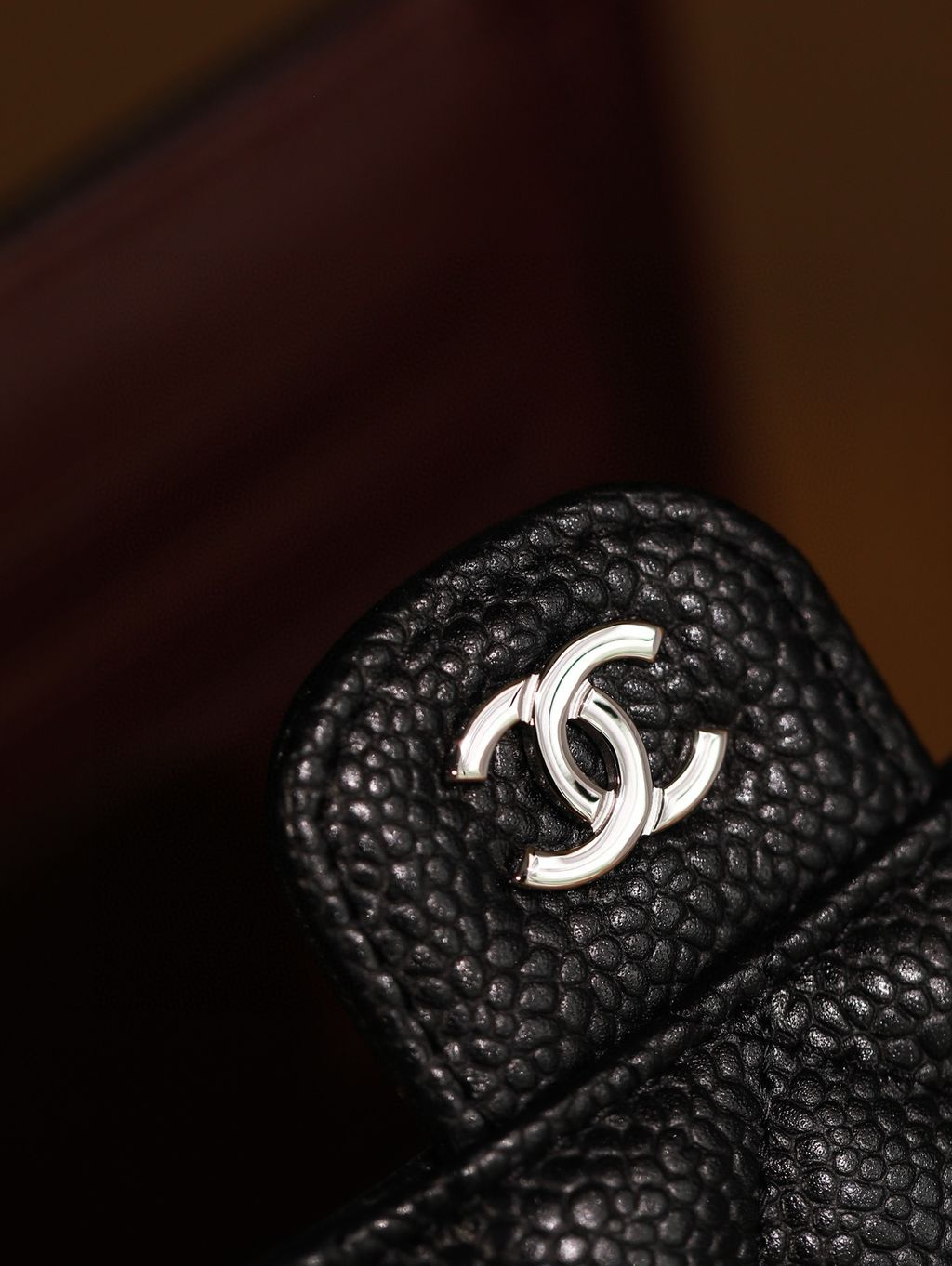 CHANEL ClASSICFlAP 魚子醬三折短夾 2941