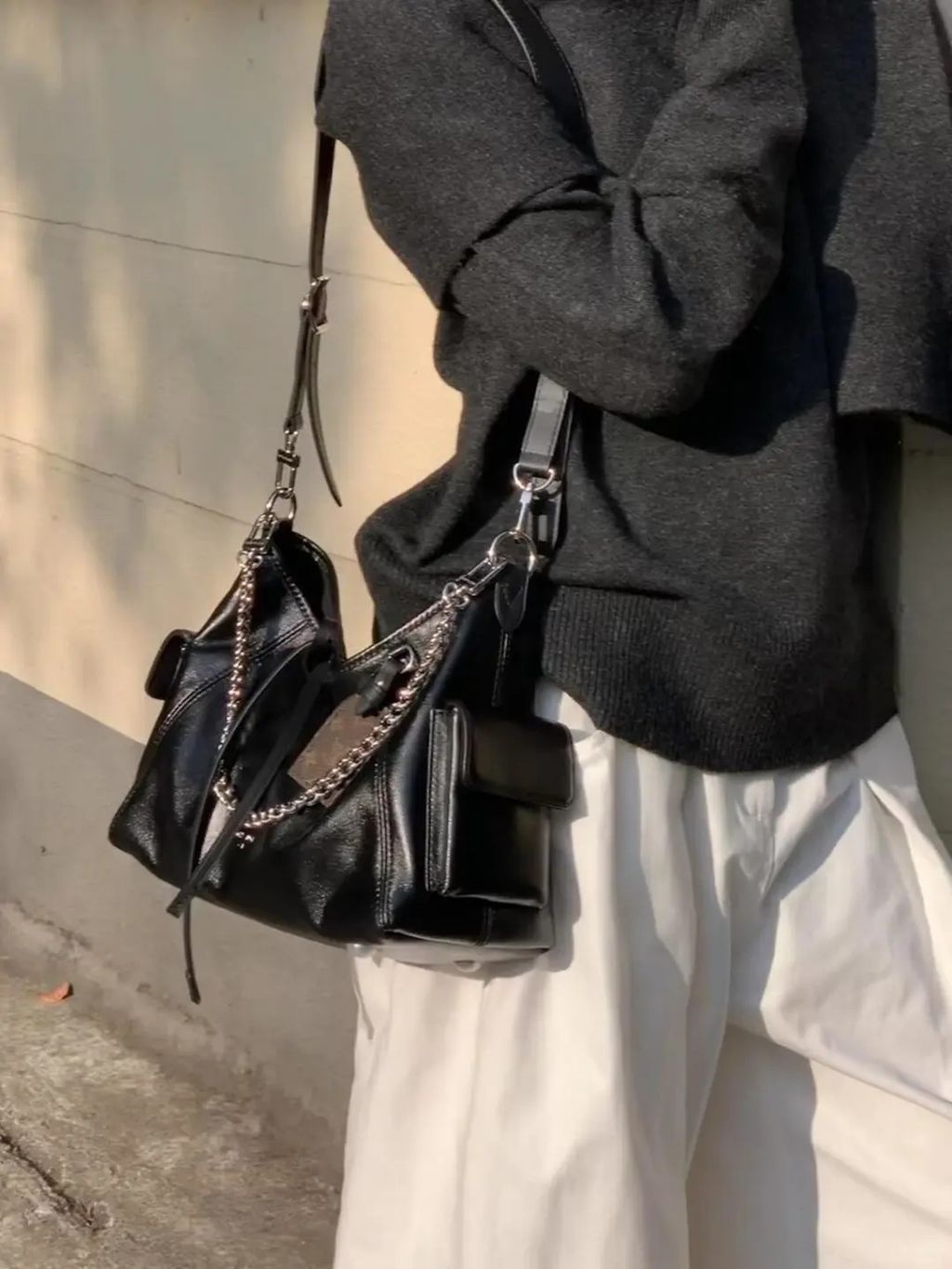 年终奖已到！奖励自己一只carryall黑武士~_1_青春的气息_来自小红书网页版