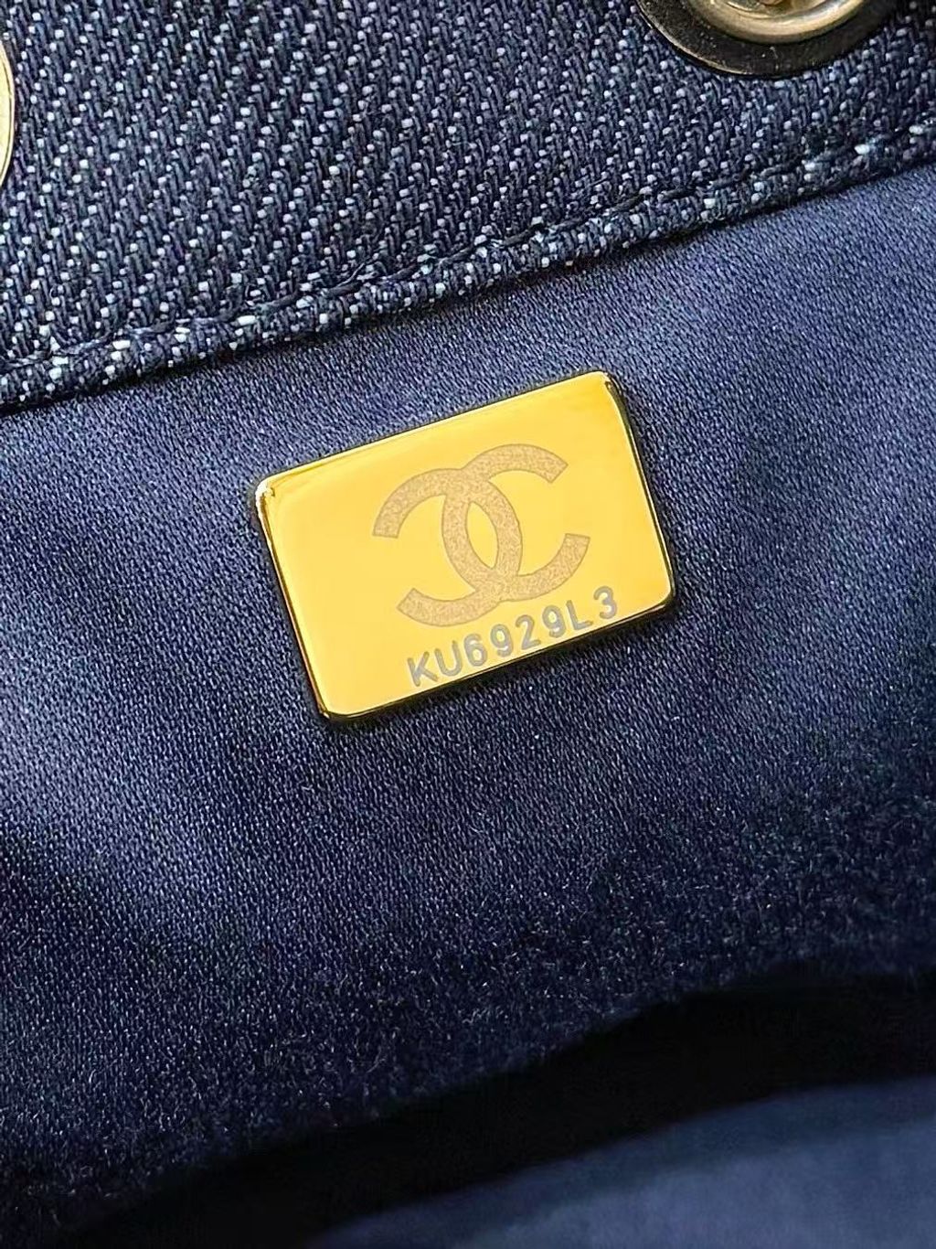 49917