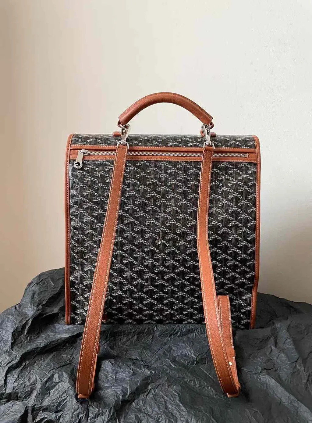 GOYARD 法鬥翻蓋折疊後背包 黑棕色 18.00.38
