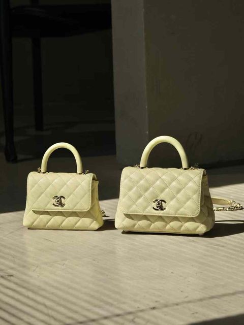 CHANEL 24K COCO HANDLE 經典手柄 魚子醬牛皮鏈條包 淡黃 NANO:MINI
