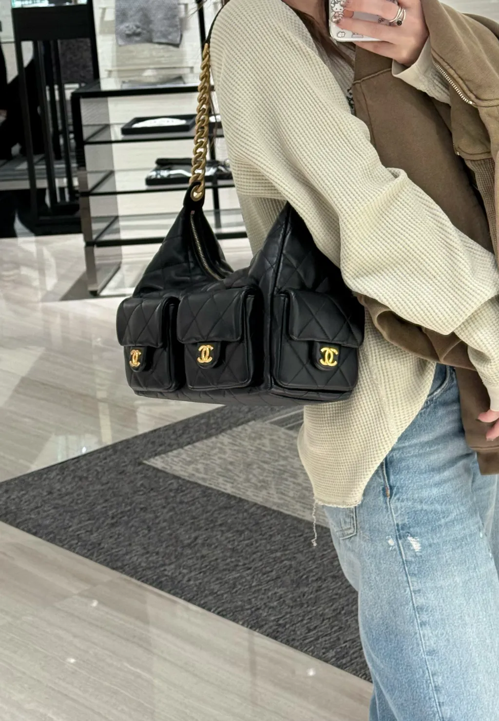 CHANEL 25C HOBO 嬉皮包IMG_0121