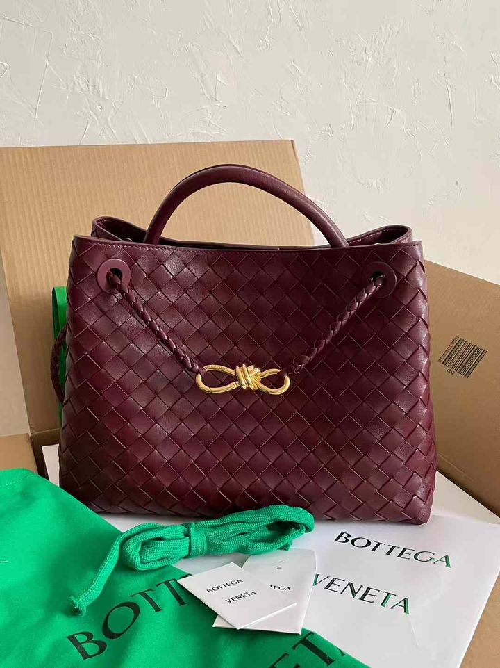 BOTTEGA VENETA ANDIAM 編織肩背包 酒紅色 中號 15.31.58