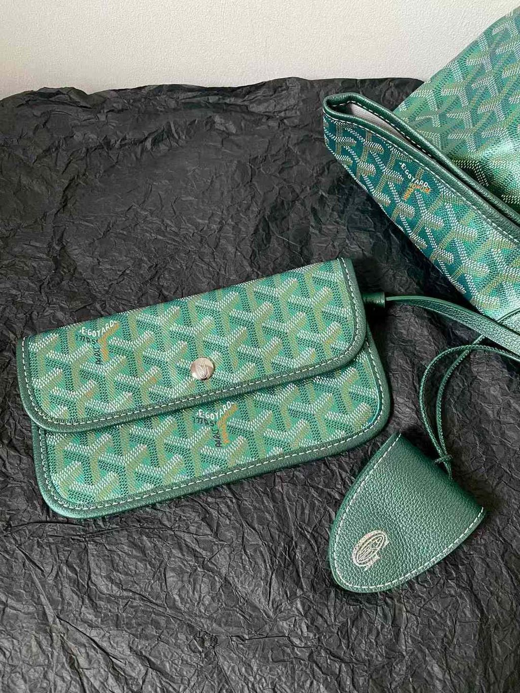 GOYARD 24 金属限定色 購物袋 珠光綠 中號:大號 16.11.56