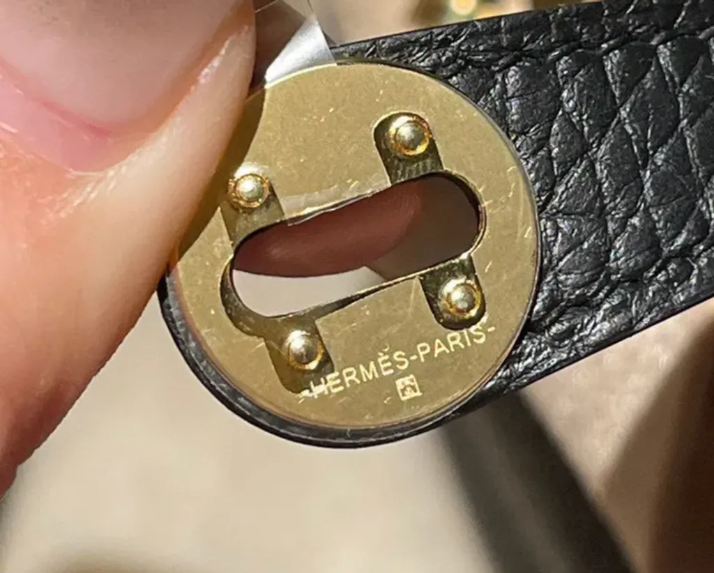 HERMES MINI LINDY CLEMENCE皮 89黑色 金扣 琳迪包 下午2.41.39