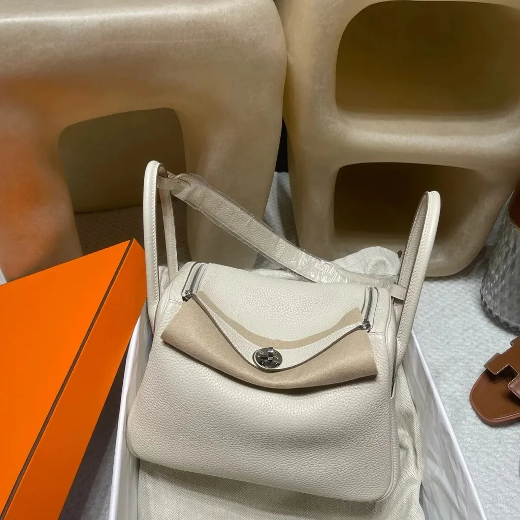Lindy26cm Clemence皮 奶昔白银扣_2_小米辣kaiqi020_来自小红书网页版