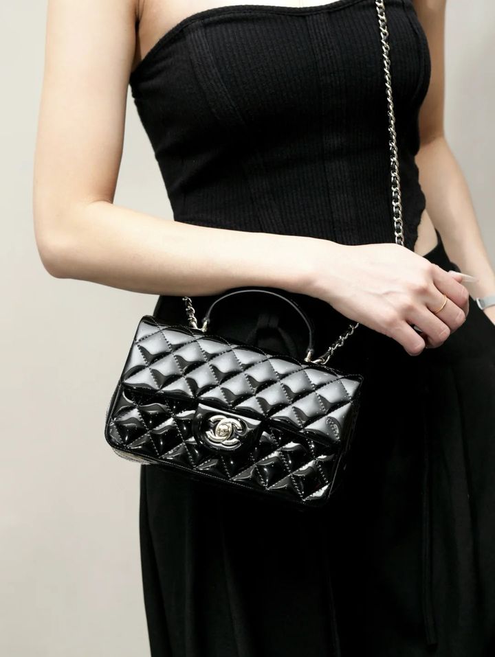 CHANEL 24A HANDLE 漆皮手柄口蓋包 CF MINI-2