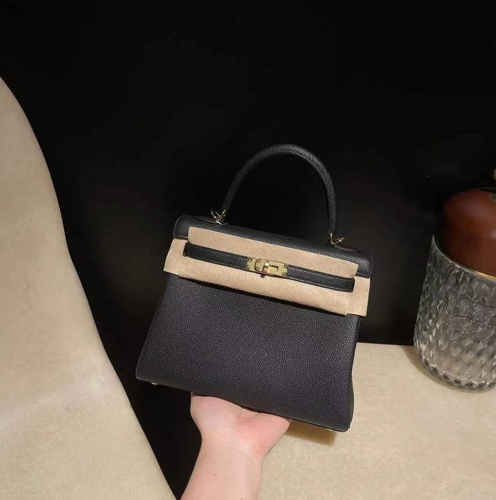 HERMES KELLY  TOGO皮 內縫 89黑色 金扣 凱莉包  下午2.32.12
