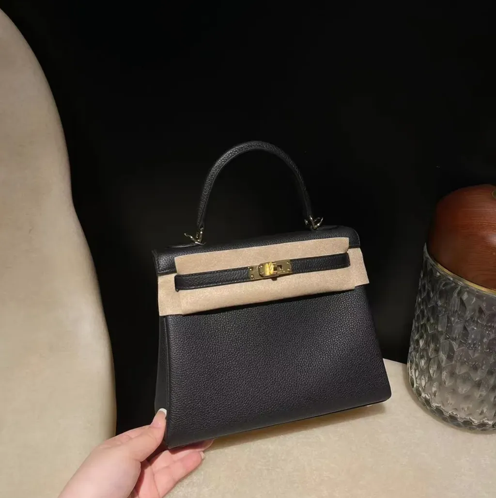 HERMES KELLY  TOGO皮 內縫 89黑色 金扣 凱莉包  下午2.32.23