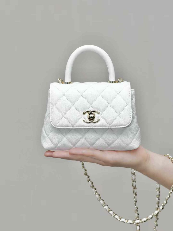 CHANEL 24K COCO HANDLE 經典手柄 魚子醬牛皮口蓋包 白色 NANO 11.15.36