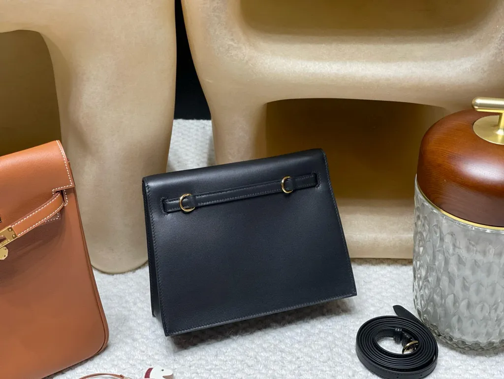 HERMES KELLY DANSE SWIFT皮 89黑色 金扣 跳舞包 792