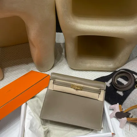 HERMES KELLY DANSE SWIFT皮 18大象灰色 金扣 跳舞包 771