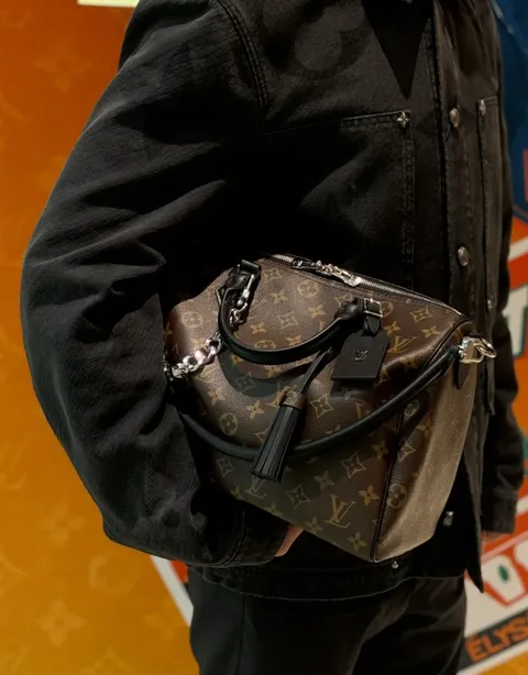 LV SPEEDY SOFT 30 DARK 手袋 M122435