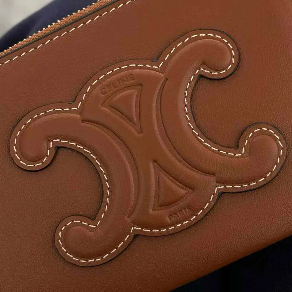 CELINE 平滑小牛皮零錢卡包 兩色 14.58.39