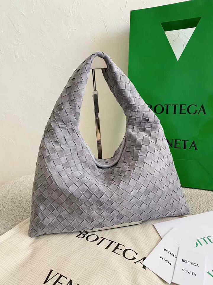 BOTTEGA VENETA HOP 麂皮肩背包 淺灰 中號:大號17.04.14