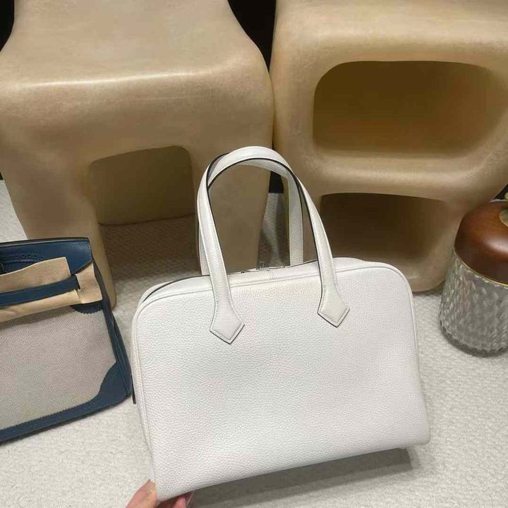 HERMES VICTORIA35 CLEMENCE皮 01純白 銀扣 維多利亞 10.09.00 1