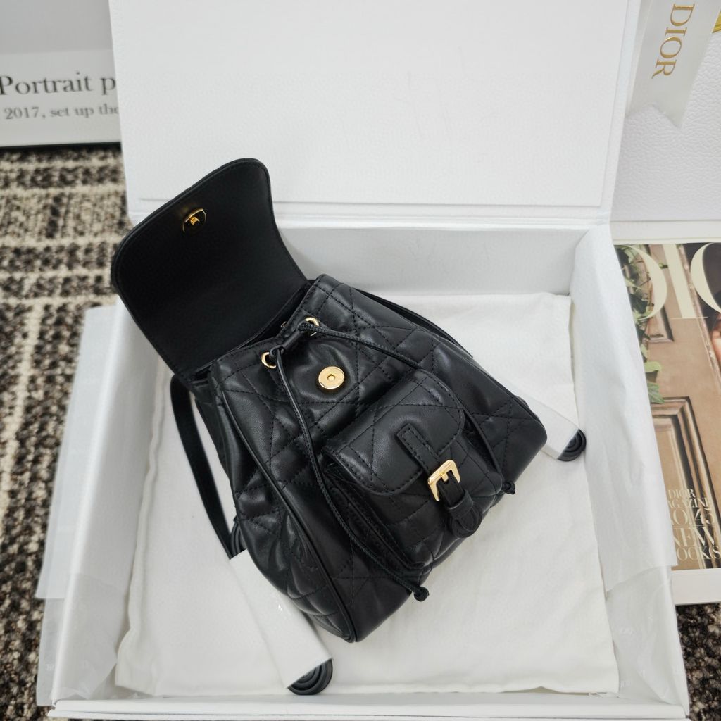 DIOR CARO 籐格紋羊皮後背包 黑色1030