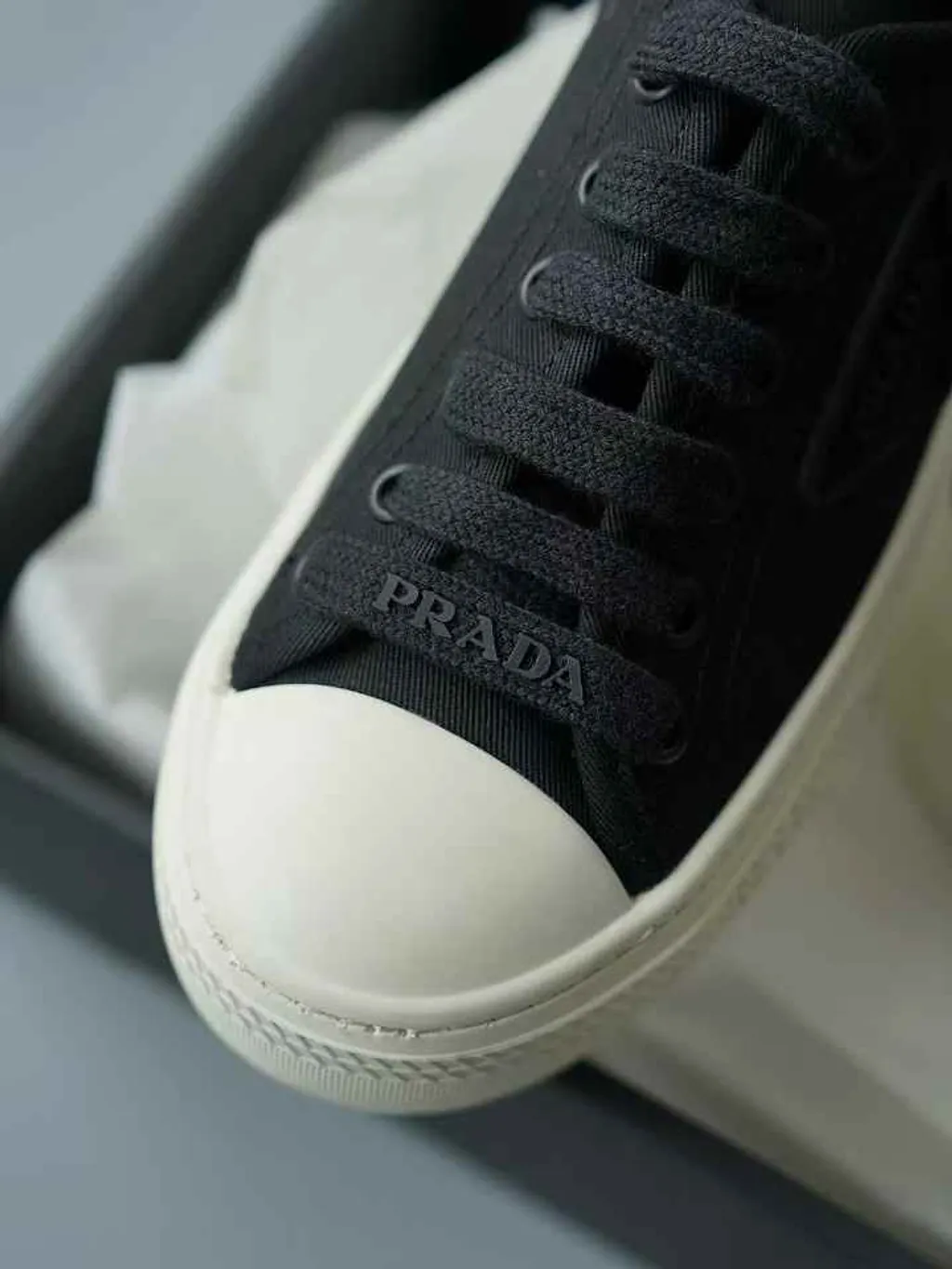 PRADA 24SS 奶茶餅乾鞋16.03.08 1