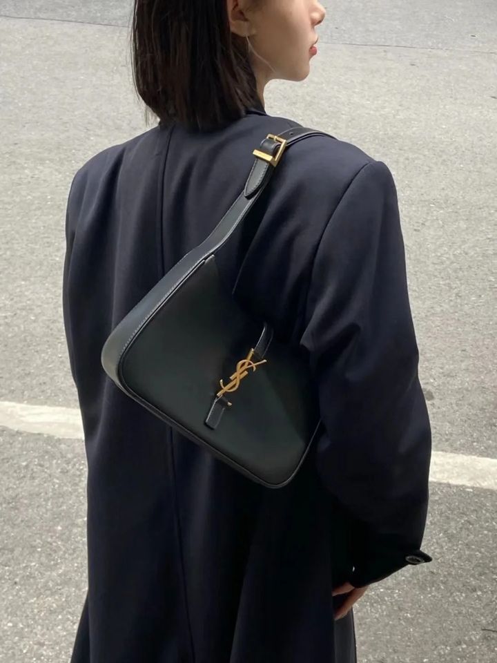 YSL Hobo_1_小红薯659E0DCA_来自小红书网页版