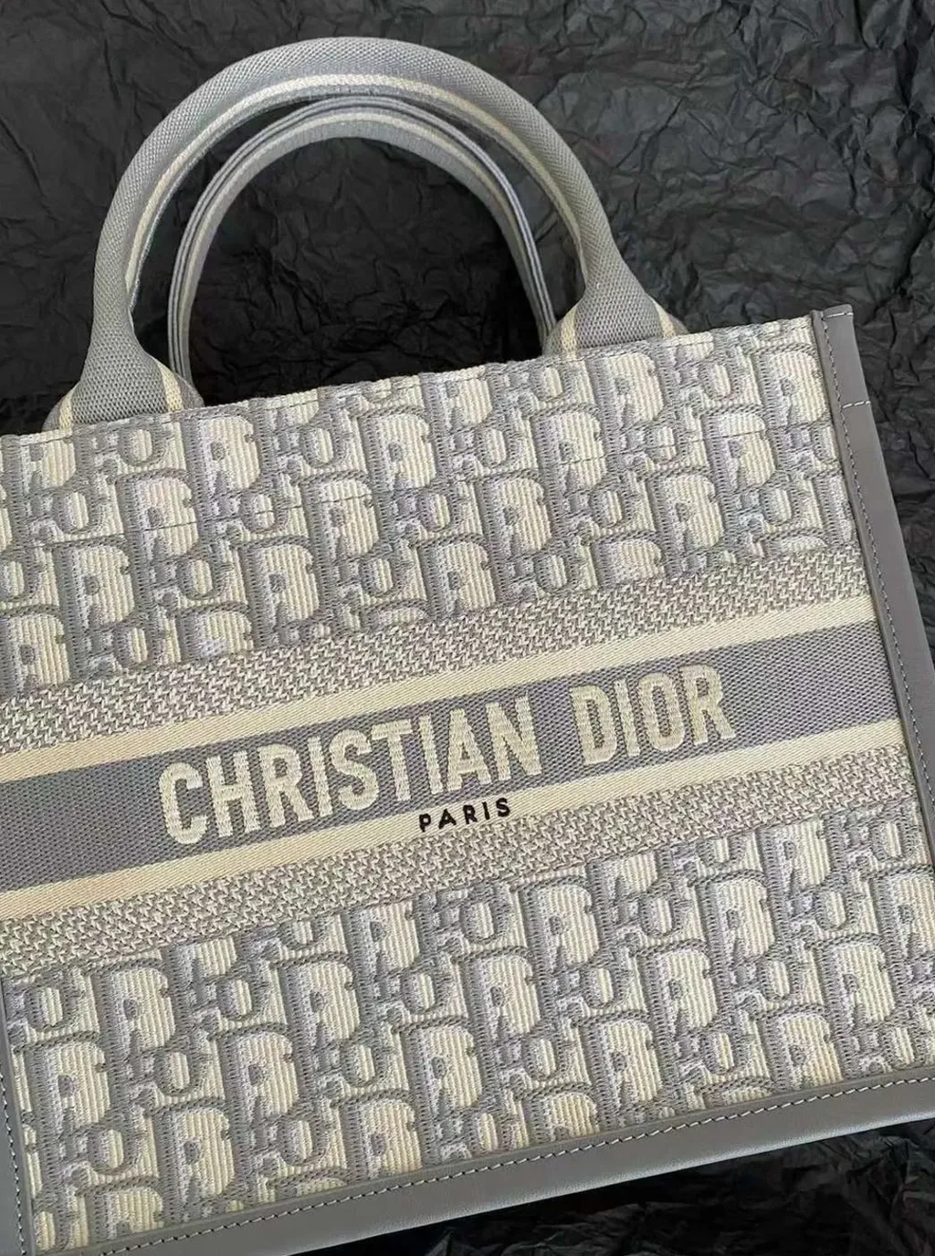 DIOR BOOK TOTE 背帶款托特包 老花灰 下午2.20.33