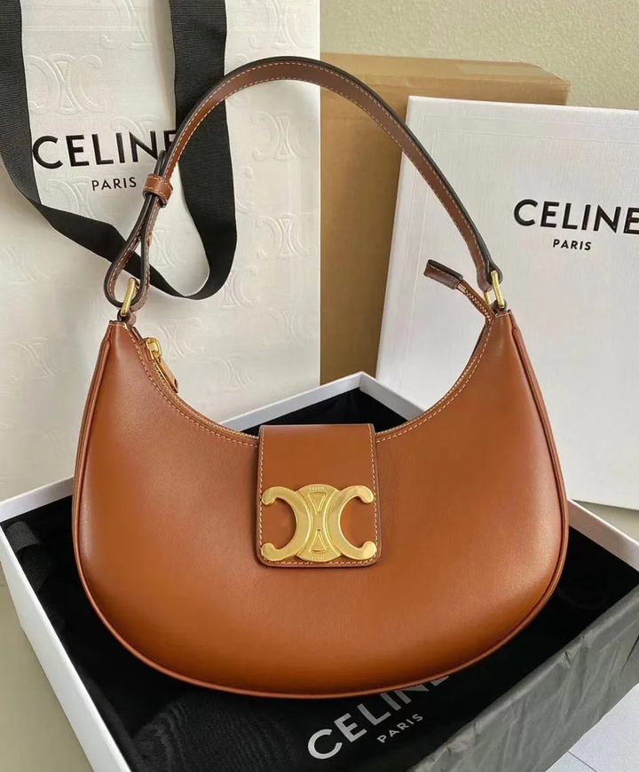 CELINE AVA TRIOMPHE 光滑牛皮革手袋 棕色 下午2.48.31