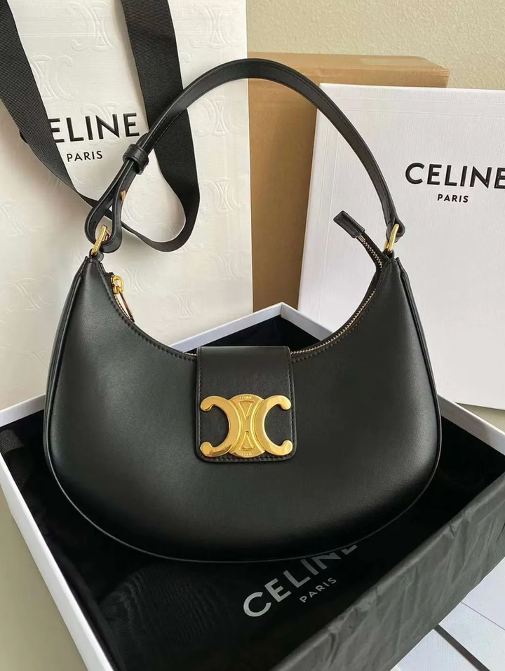 CELINE AVA TRIOMPHE 光滑牛皮革手袋 黑色 下午2.51.24