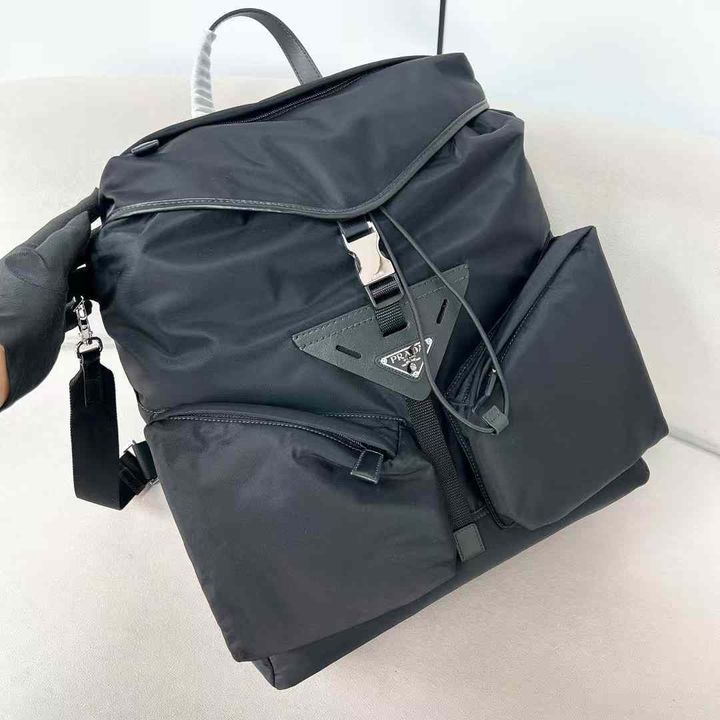 PRADA 尼龍雙肩背包 2VZ10812.17.20 1