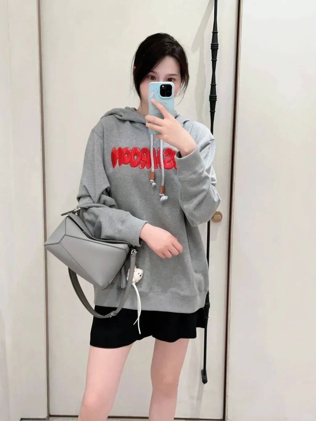 每次背出去都会被问的包包！_2_杨杨迪拜代～_来自小红书网页版