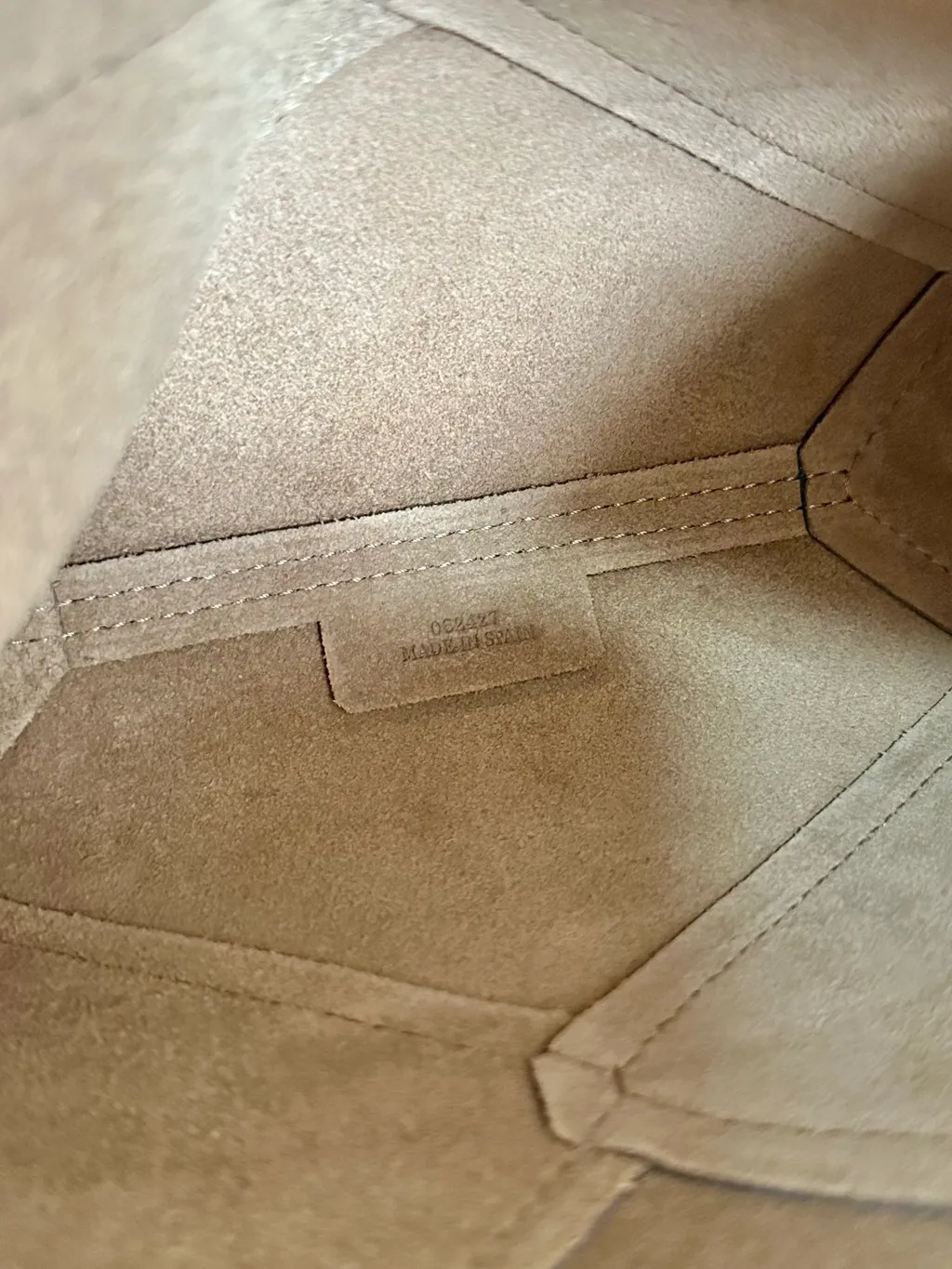 LOEWE PUZZLE FOLD POUCH 手袋 黑色1972